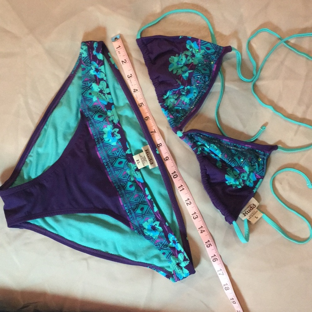 “Mudd” Bikini Size: Large